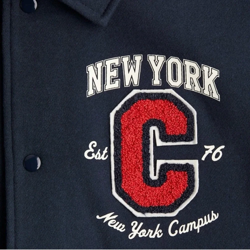 H&M Kids Boys Navy Varsity Sweatshirt
Jacket with New York Patch Size 12/14 NWT - Picture 2 of 9